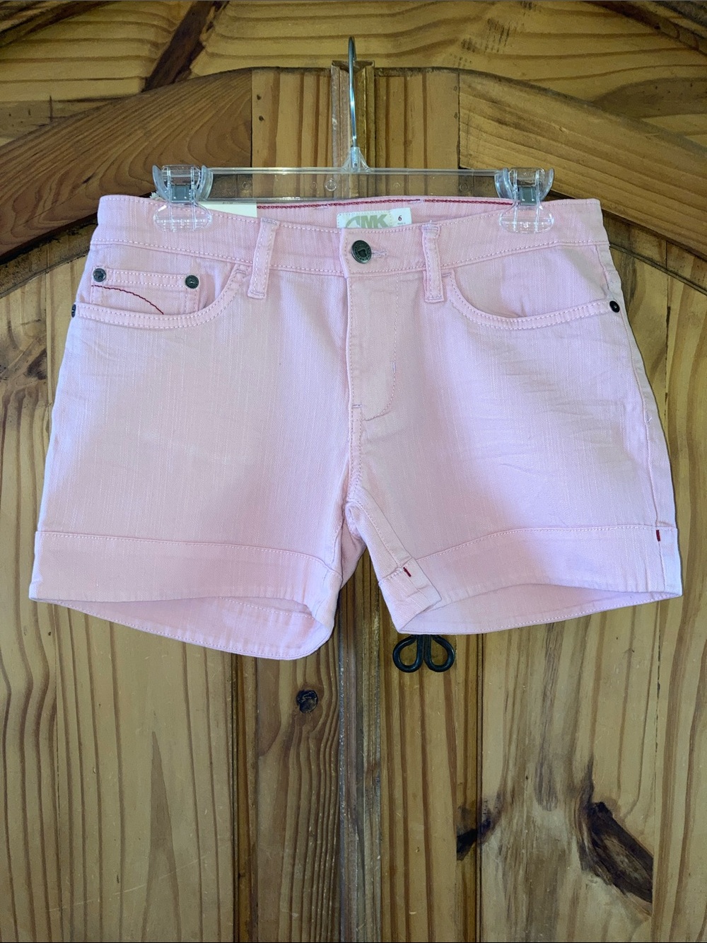 Women's MK Mountain Khakis Genevieve Classic Fit Low Rise pink jean shorts size